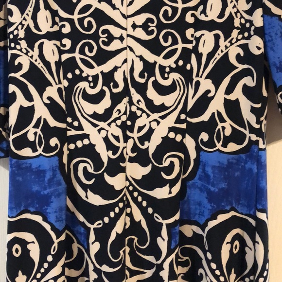 White House Black Market - Picture 6 of 6